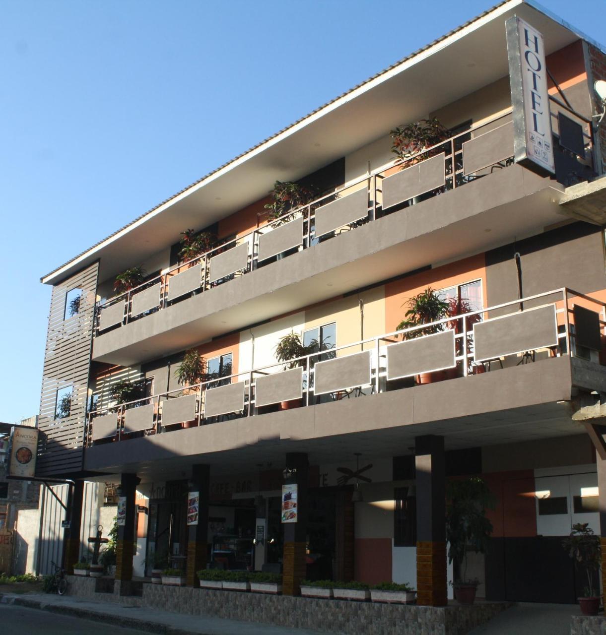 Hotel-Restaurante Ancora Puerto López Exteriör bild